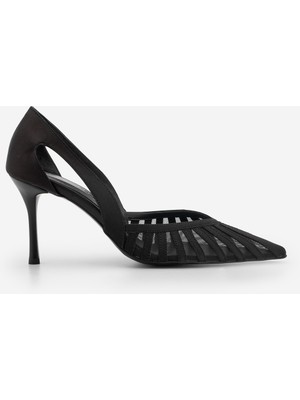 Marjin Kadın Stiletto Sivri Burun Yanları Açık Şerit Detaylı Fileli Ince Klasik Topuklu Ayakkabı Koriva Siyah Saten