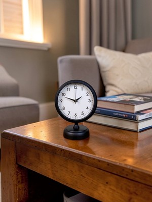 Siyah Standart 25 x 20 cm Metal Masa Saati