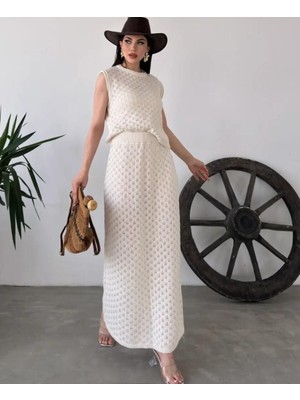 Uslucan Alışveriş Alt Üst Takım- Bluz &amp; Etek Triko - Krem