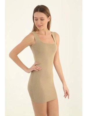 Velmora Fashion Kadın Kare Yaka Midi Boy Likralı Polelit Elbise - Bej