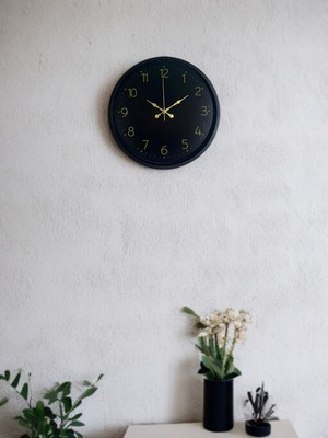 HVT 36 cm Siyah Asil Duvar Saati