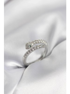 Buğz Yılan Model Gümüş Renk Zirkon Taşlı Kadın Yüzük