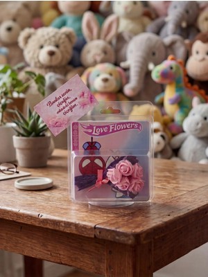 İnci Sepette Hello Kitty Kiss Çift Hot Flowerss Özel Tasarım