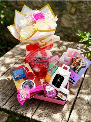 İnci Sepette Dopdolu Mix Hediye Kutusu 🎁 Sonsuz Gül Kolye+Kar Küresi+Tatlı&özel Set