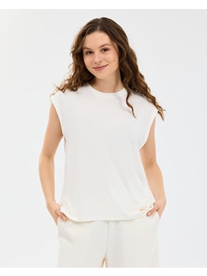 Skechers W Soft Touch Loose Fit T-Shirt Kadın Beyaz Tshirt S2610047-3855