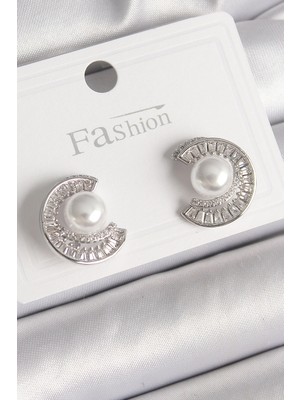 Buğz Pirinç Gümüş Renk Zirkon Taşlı Salyangoz Model Inci Detay Kadın Küpe