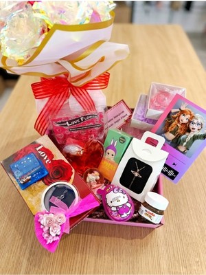 İnci Sepette Tek Kutuda Efsane Sürpriz 🎁 Sonsuz Gül, Kolye, Kar Küresi & 20+ Parça Premium Hediye Set