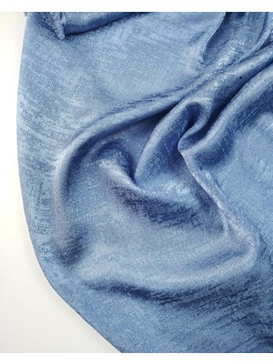 Kumaş Parça Açık Mavi Renkte Ince Saten En: 140CM