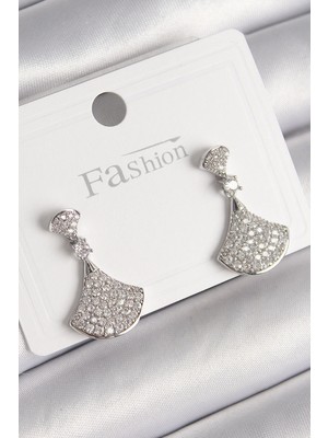 Buğz Pirinç Gümüş Renk Zirkon Taşlı Motif Model Kadın Küpe