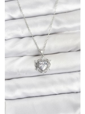 Buğz 316L Çelik Zincir Gümüş Renk Kalp Model Zirkon Taşlı Kadın Kolye