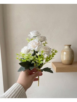 Yasima Şimşir Aranjmanlı Yapay 5 Kafalı Beyaz Karanfil Ev Dekorasyon Çiçeği