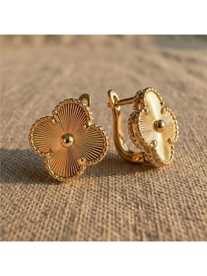 Zeino Yonca Desenli Çelik Küpe - 14K Altın Kaplama - 13 mm