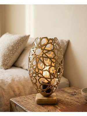 Decodelight Eskitme Otantik Şelçuklu Desen Oval Şapkalı Ahşap Ayaklı Mini Komidin Üstü Abajur Modelleri