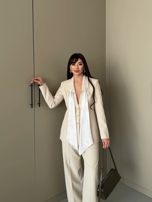 Lovelf Fular Detay Gold Düğmeli Bol Paça Takım Bej