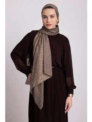 AYSHARA Barçın Leopar Desenli Çift Taraflı Şal - Açık Kahve Krem