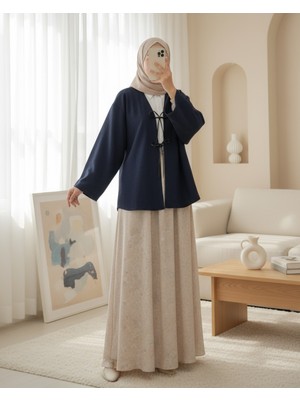 Modamorfo Önü Bağcıklı Oval Kesim Kaşe Kimono  -Laci