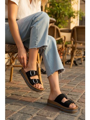 Polen Gün Boyu Konfor: Anatomik Tabanlı ve Ayarlanabilir Tokalı Günlük Kadın Sandalet