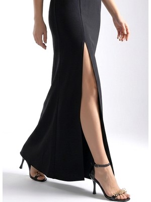 Gökhan Talay Zaya Esnek Yumuşak Kaymaz Taban (8 Cm) Siyah Rugan El Yapımı Altın Boncuk Detaylı Kadın Topuklu Ayakkabı