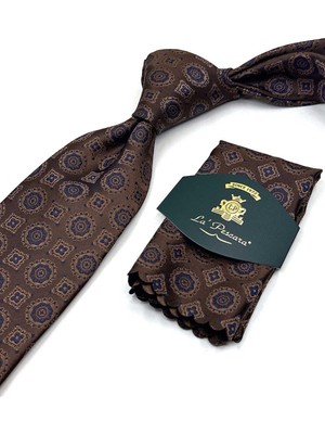 Kravatkolik Kahverengi Motif Desen Mendilli Klasik Kravat KK13577