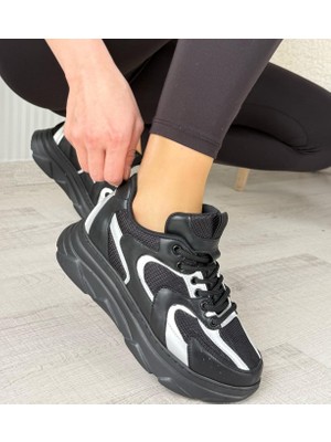 Erbilden Cata Siyah Cilt Beyaz Detaylı Kadın Spor Ayakkabı Poli Taban 3 cm Topuk