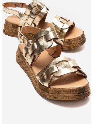 Luvi Elvoro Altın Hakiki Deri Örgü Bantlı Kadın Sandalet