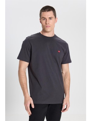 Wrangler W7NM203877 M39 Faded Black Erkek Regular Bisiklet Yaka T-Shirt