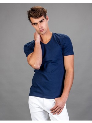 Tudors Erkek Slim Fit Dar Kesim Pamuklu Yumuşak Dokulu Likralı Esnek Kumaş Düz Basic İndigo V Yaka Tişört