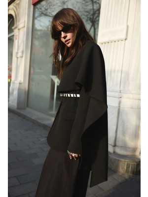 Emnora Pelerin Detaylı Blazer Ceket Siyah