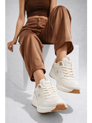 Slipcat Kadın Sneaker Günlük Spor Ayakkabı Kalın Taban Hafif Rahat Yürüyüş Sneaker Modern Tasarım Şık Kombin Uyumlu