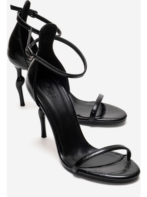 Luvi Yelena Siyah Baskı Ince Bantlı Kadın Topuklu Ayakkabı