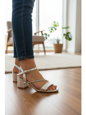 Enoch Kadın Taşlı Çapraz Bantlı Kalın Topuklu Bilekten Bağlamalı Sandalet