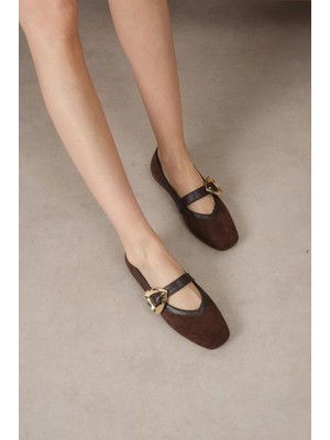 Mio Gusto Freya Kahverengi Kalp Tokalı Kadın Babet