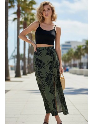 Mossta Askılı Crop Bluz ve Desenli Yırtmaçlı Etek Takım Şık Kombin - Yeşil