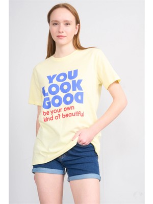 C.K Y26 8907 Fithit Byn B.Yk Regular Baskılı T-shirt U.Sarı