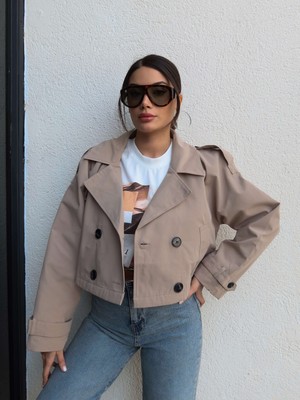 Esra Helvacı Kruvaze Yaka Apoletli Kısa Trench