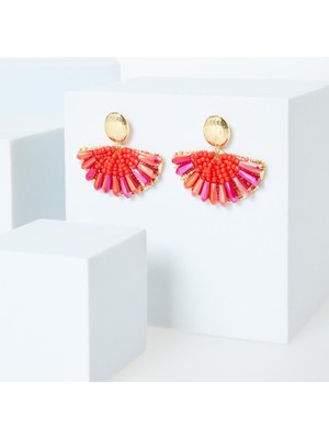 Jimmy Key Kırmızı Renkli Boncuk Detaylı Sallanan Küpe