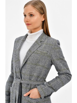 Dewberry Kadın Palto Z6629 Kaşe Malzemeden Siyah - Haki Renkli Şık Tasarım S Beden