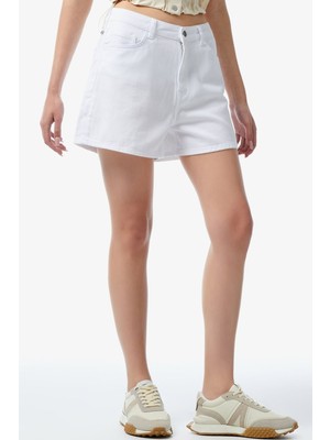 Lacoste Women's Regular Fit Denim White Jean Shorts Kadın Bermuda Kot Şort Beyaz