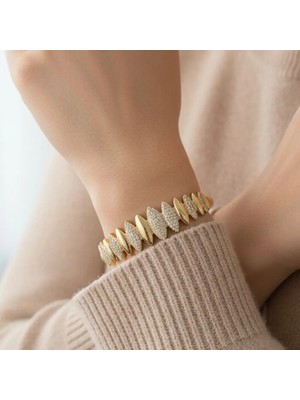 Xuping Jewelry Zirkon Taşlı Kelepçe