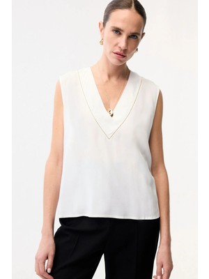 adL Taş Detaylı Kolsuz Örme Bluz Kemik 11545233002