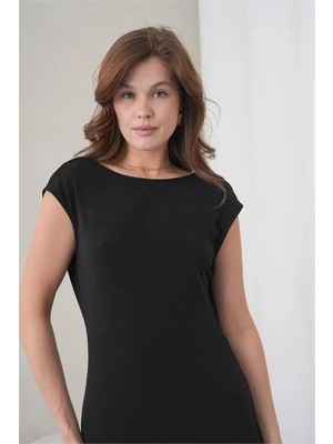 Dip Moda Kadın Siyah Sırt Dekolteli Zincir Detaylı Midi Boy Abiye Elbise DPS9387