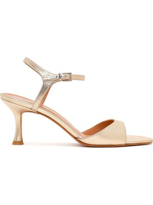 Derimod Kadın Altın Bilekten Tokalı Ince Topuklu Metalik Deri Sandalet 26SFD1613MY