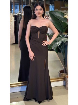 Abiyeniall Kahverengi Straplez Yaka     Düz Kesim  Krep Uzun Abiye Elbise 11111-04