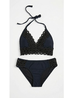 Zi Siyah Halka Örgü Detaylı Üçgen Bikini Takımı