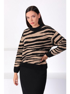 Ferraro Siyah Bej Zebra Desenli %100 Saf Kaşmir Kadın Triko Kazak