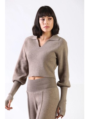 Ferraro Vizon Uzun Kollu Gömlek Yaka Modern Kesim Kaşmirli Kadın Triko Kazak