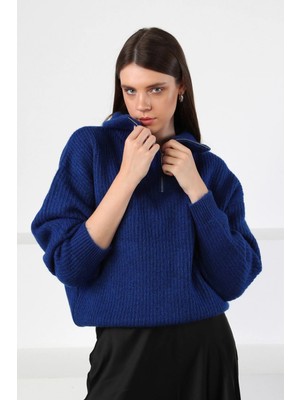 Ferraro Saks Fermuarlı Yarım Balıkçı Yaka Oversize Kadın Triko Kazak