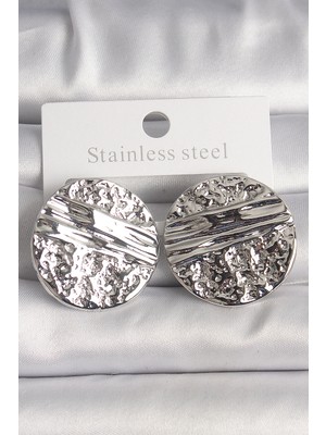 Uravas Store Pirinç Gümüş Renk Işlemeli Daire Plaka Model Kadın Küpe