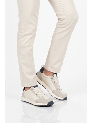 Guja Beyaz Bağcıklı Hafif Erkek Casual Ayakkabı 26Y516  M