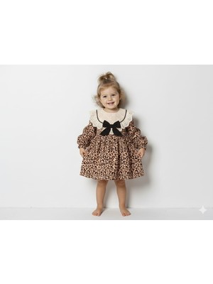 Dantel Detaylı Kahverengi Leopar Desenli Kurdeleli Kız Çocuk Elbisesi